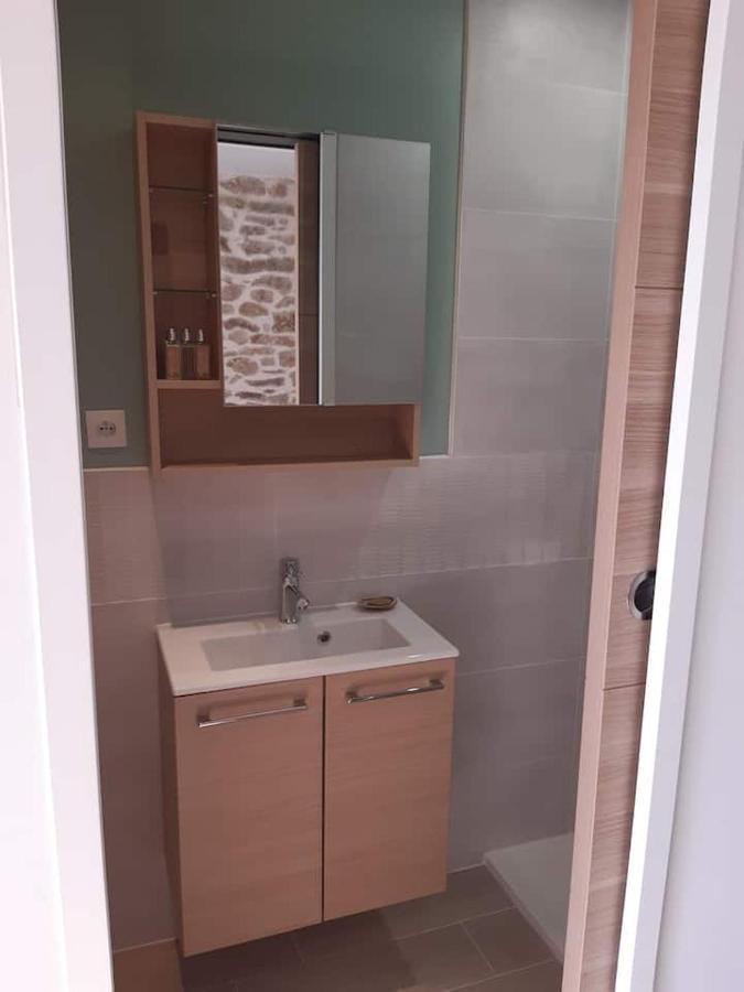 Superbe Studio, Avec Cuisine Et Espace Extérieur Appartement *